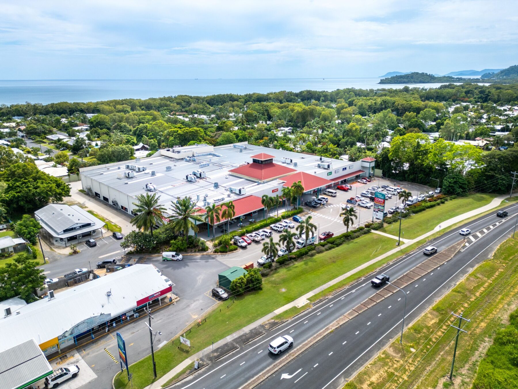 Clifton Village Shopping Centre Changes Hands for $34 Million