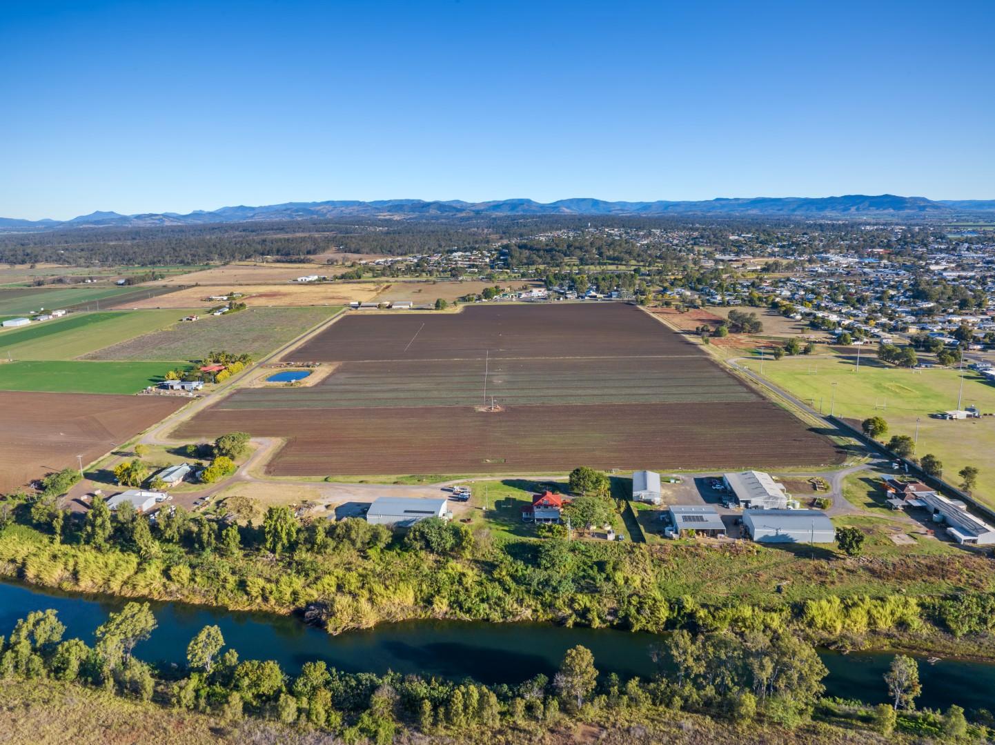 Opportunity for lifestyle change with idyllic home on 26 hectares up for sale in Gatton