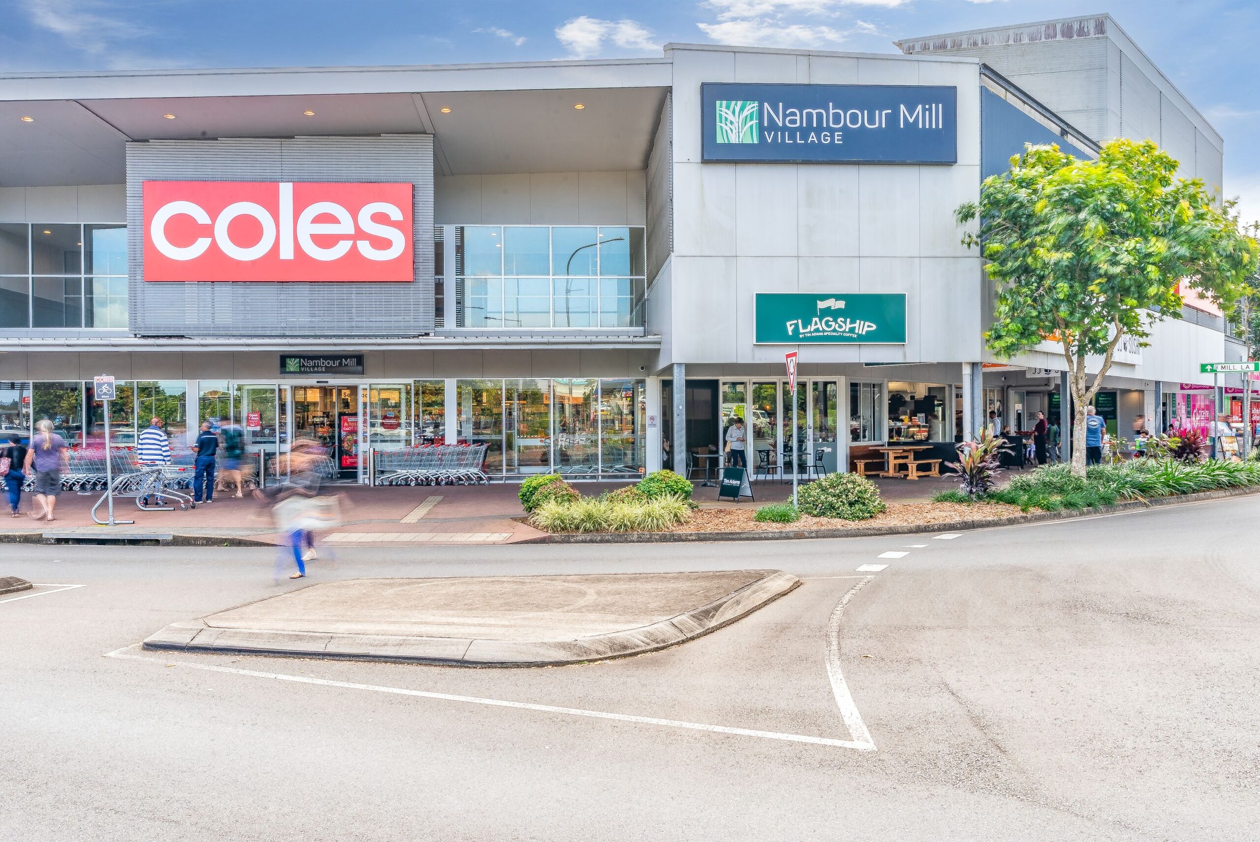 One of Australia’s Highest-Performing Coles Supermarkets Hits the Market
