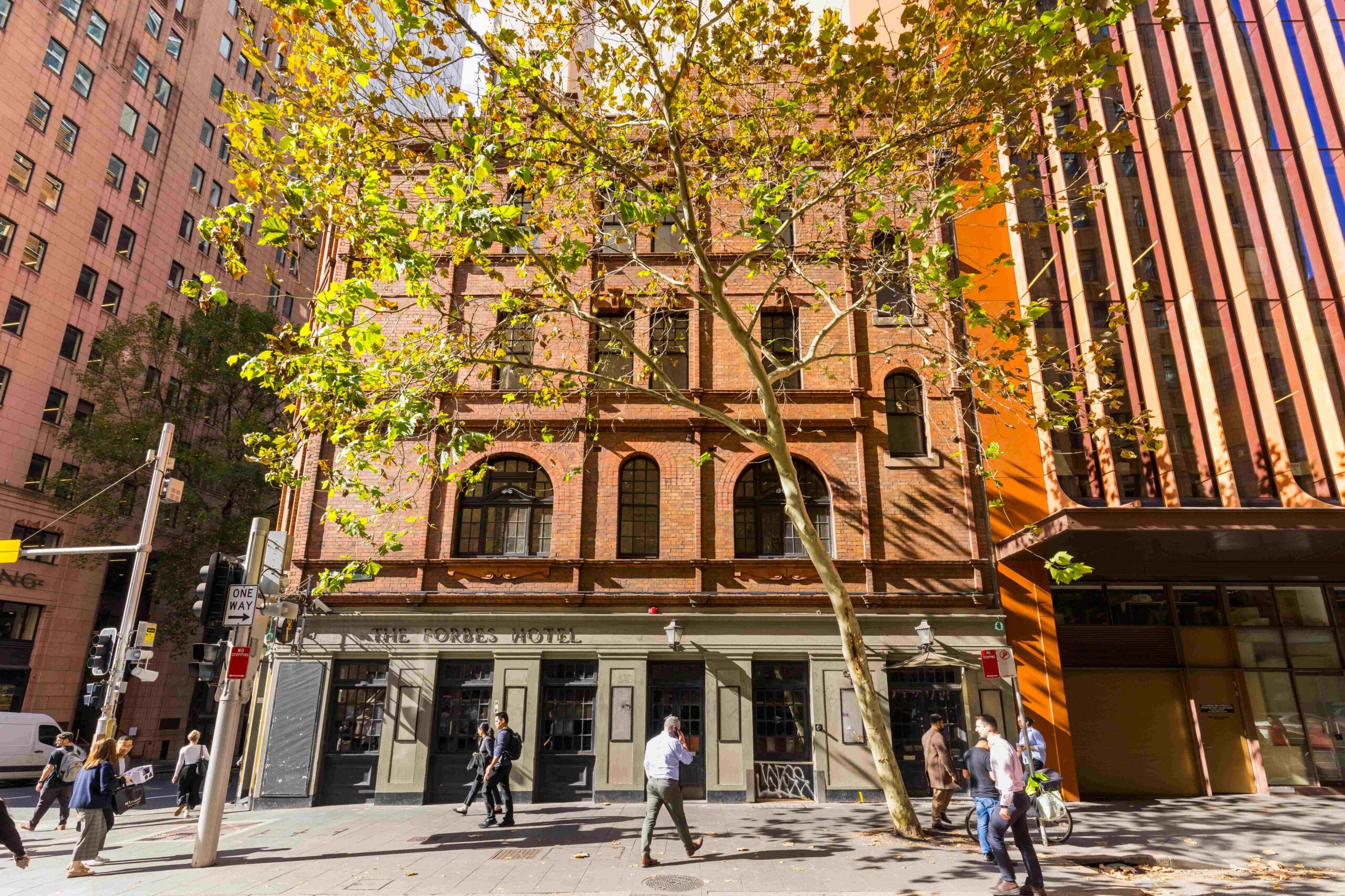 On Tap for Bids: Sydney’s Forbes Hotel Heads to Auction | JLL