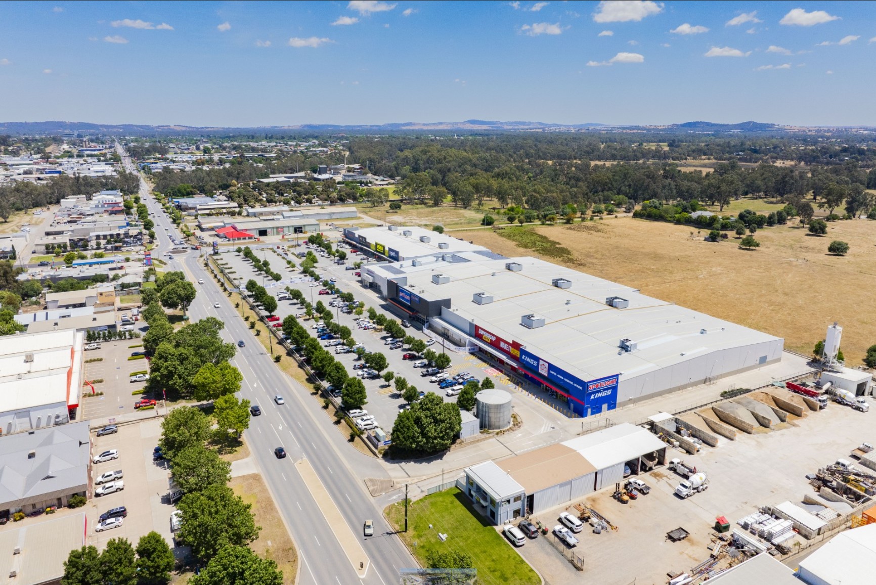 Homecentre Wagga Wagga Sold to Growing Syndicator Westbridge for $45 Million | JLL