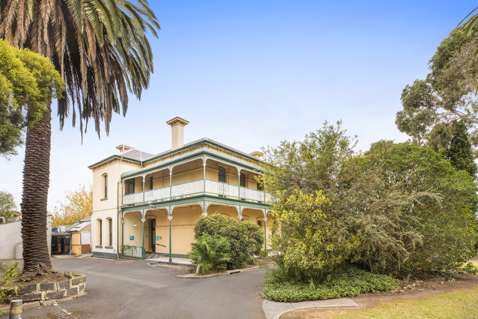 Rare Opportunity to Transform Landmark Ivanhoe Site | JLL
