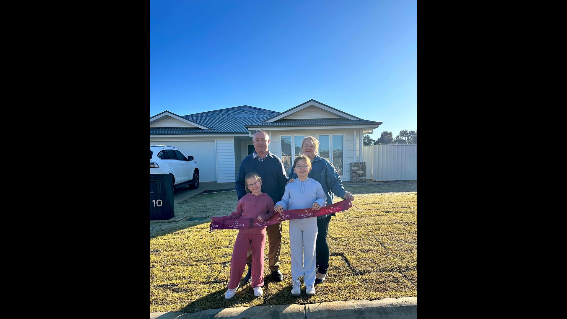 First Residents Move Into New Masterplanned Lake Albert Estate