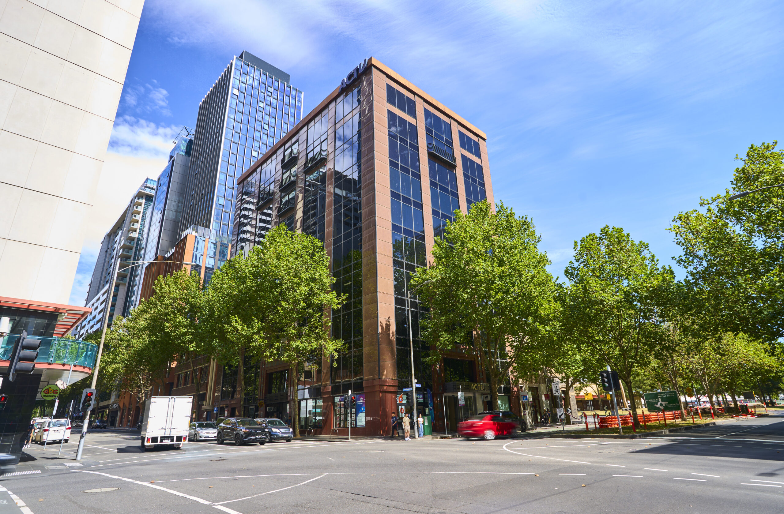 Strata penthouse office floor in prime CBD location comes to market – ideal for owner occupiers