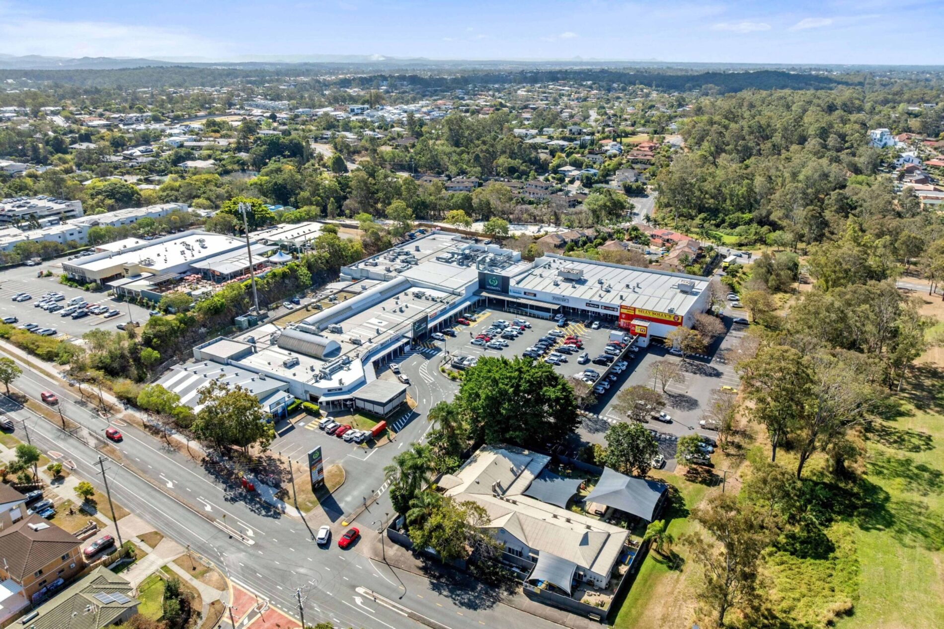 Coles, Woolworths and ALDI-anchored Neighbourhood Centres